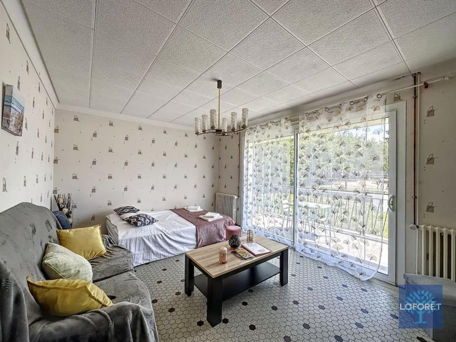 Maison 8 Personnes A La Campagne A 8 Km Des Plages Holiday home *